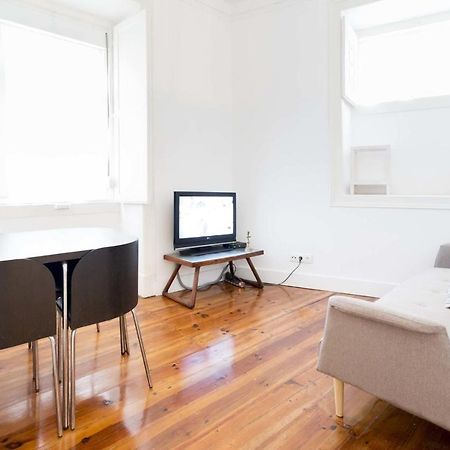 Guestready - Hygge-Style Apartment In Historical Graca Lisboa Exterior foto