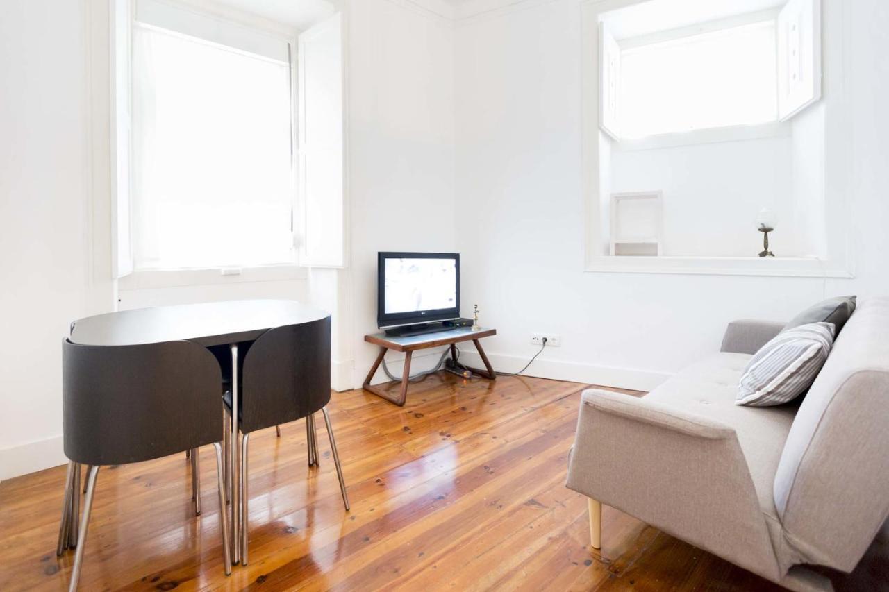 Guestready - Hygge-Style Apartment In Historical Graca Lisboa Exterior foto